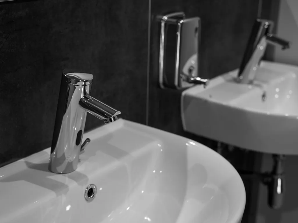 professional faucet & sink services Sun City